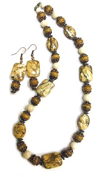 BJS049.jpg (19945 bytes)